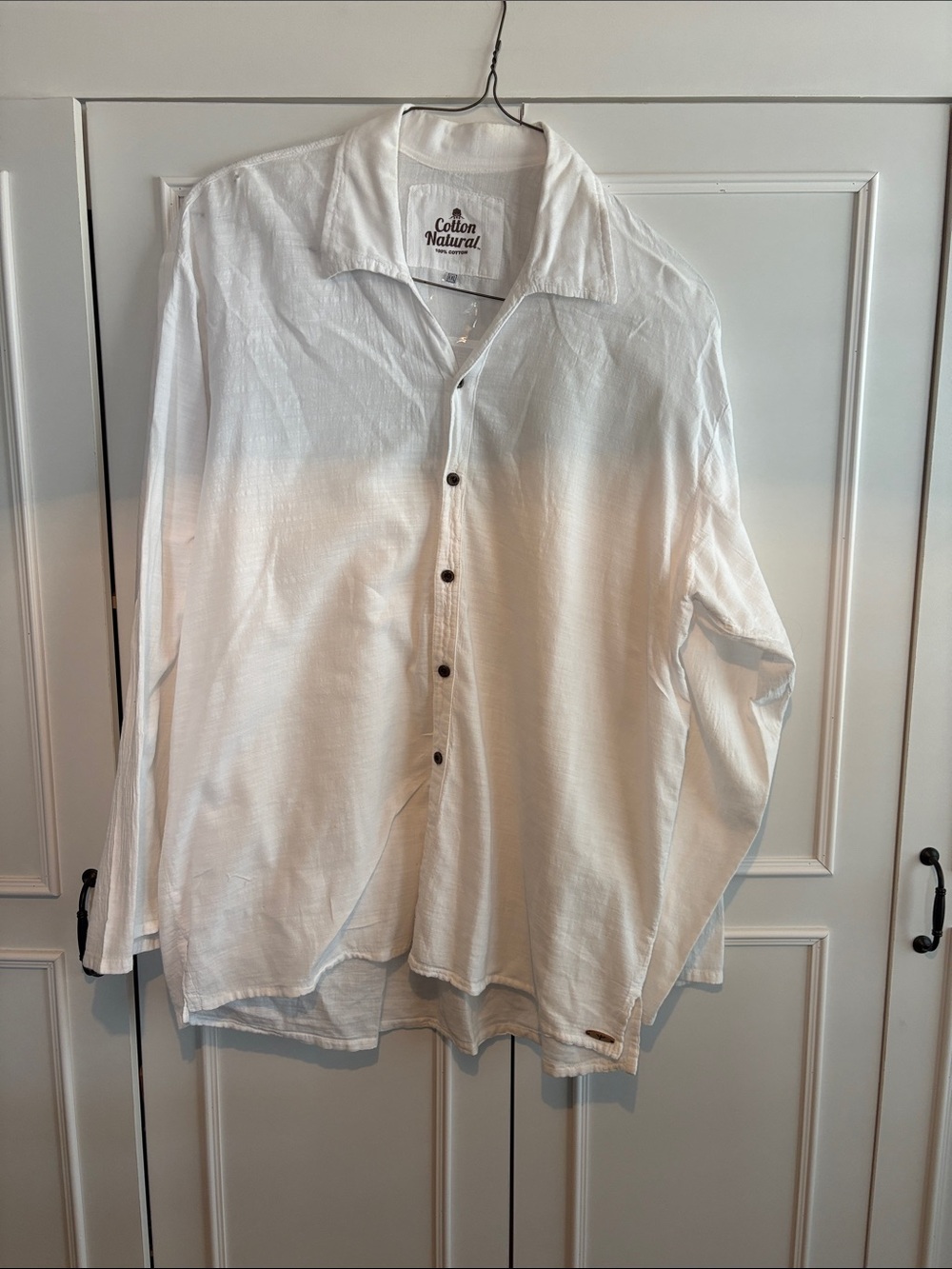 Men’s long-sleeve, collared, white cotton shirt. XXL